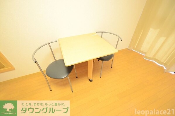 レオパレスプレシアの物件内観写真